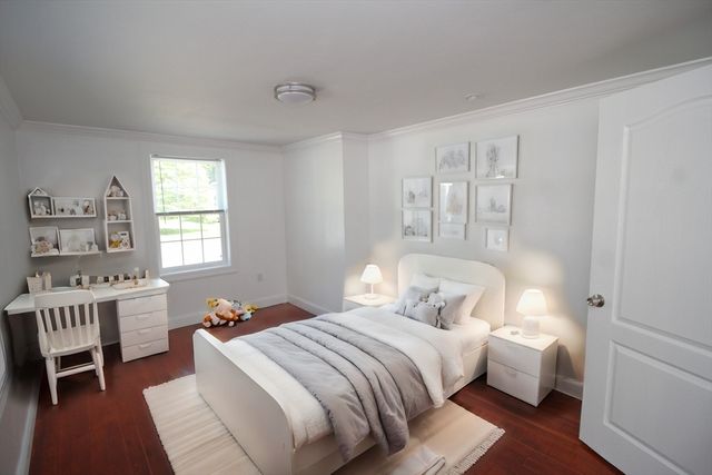 96 Walnut Ln B, Attleboro, MA 02703