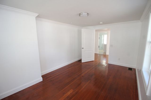 96 Walnut Ln B, Attleboro, MA 02703