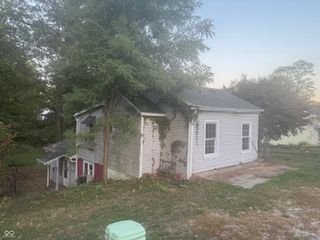 200 Ladoga Avenue, North Salem, IN 46165