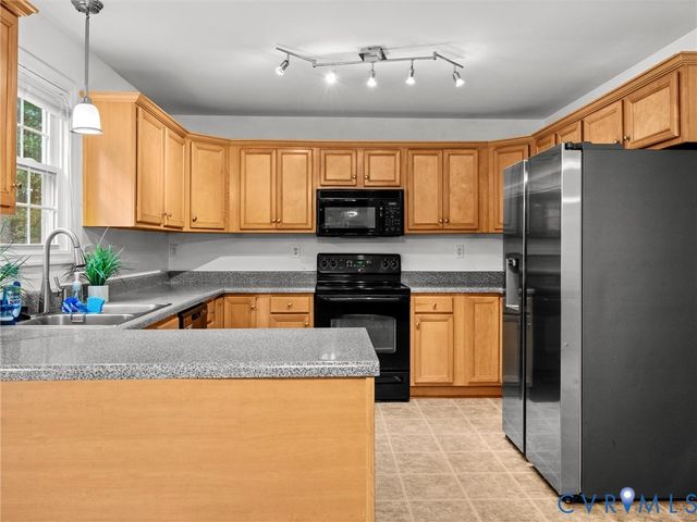5718 S Jessup Rd, Chesterfield, VA 23832