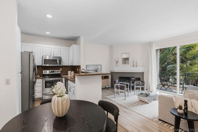 2150 Camino De La Reina 216, San Diego, CA 92108