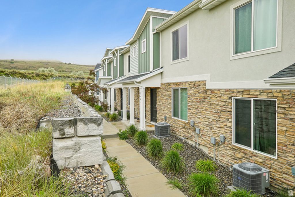 8631 W PATRON WAY, Magna, UT 84044