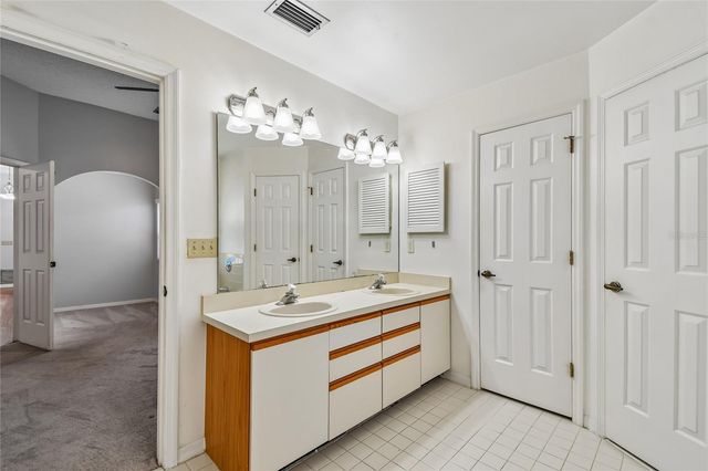 258 BLACKWATER PLACE, Longwood, FL 32750