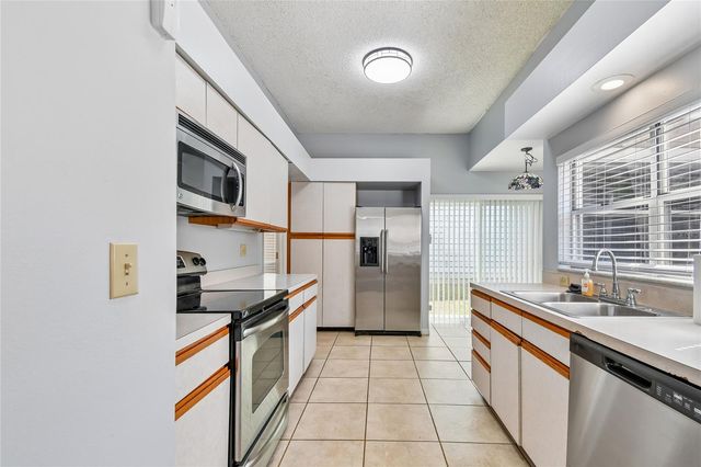 258 BLACKWATER PLACE, Longwood, FL 32750