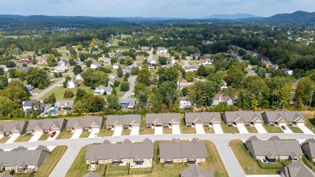 7356 Willow Path Lane, Knoxville, TN 37918