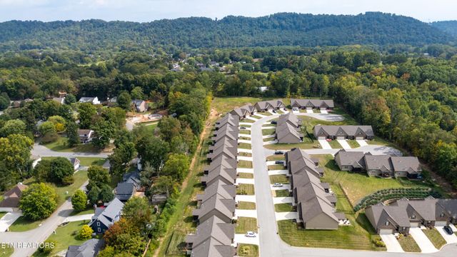 7356 Willow Path Lane, Knoxville, TN 37918