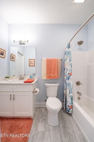 7356 Willow Path Lane, Knoxville, TN 37918