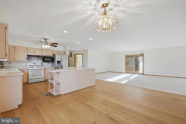 3523 HILLTOP DR, Port Republic, MD 20676