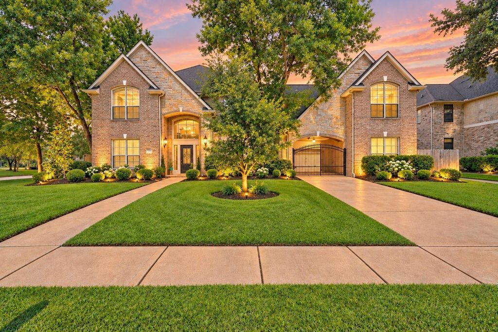 13726 Magnolia Manor Drive, Cypress, TX 77429