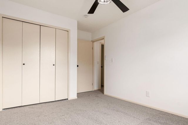 5850 Meadowhurst Way, Dublin, OH 43017