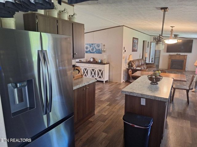 1450 Belltown Rd, Tellico Plains, TN 37385