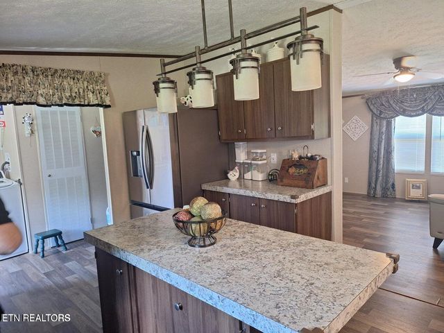 1450 Belltown Rd, Tellico Plains, TN 37385