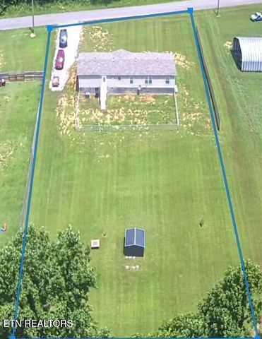 1450 Belltown Rd, Tellico Plains, TN 37385