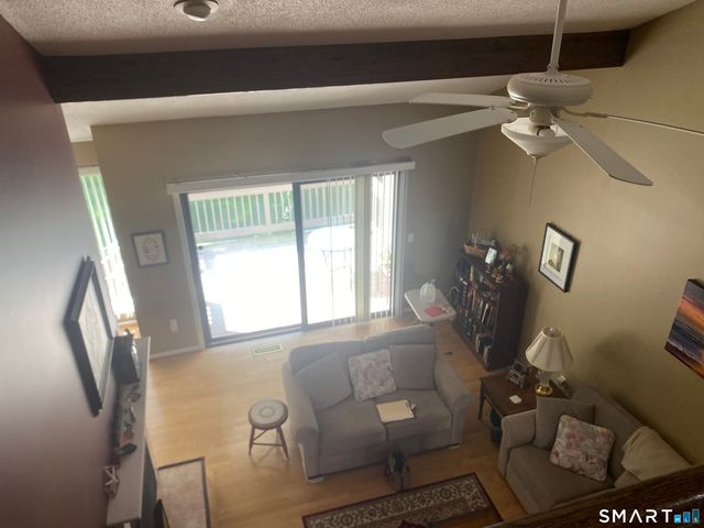 142 Timber Ridge 142, Southington, CT 06489