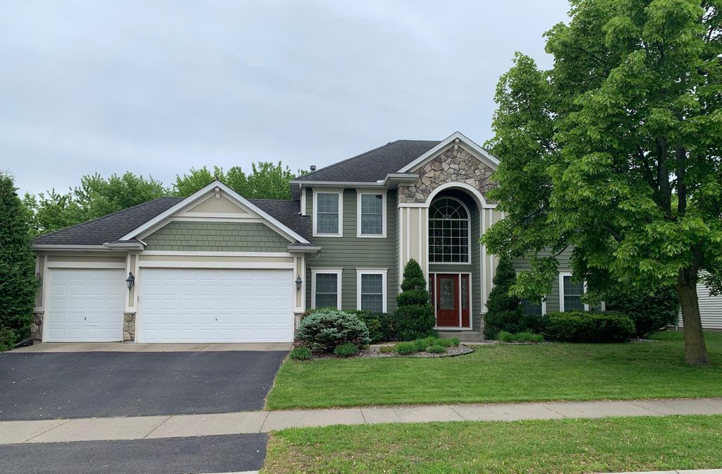 17415 79th Place N, Maple Grove, MN 55311