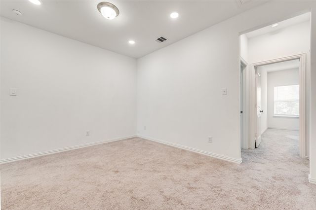 9912 Schramm Street, Irving, TX 75063