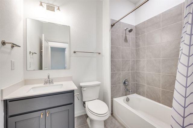 9912 Schramm Street, Irving, TX 75063