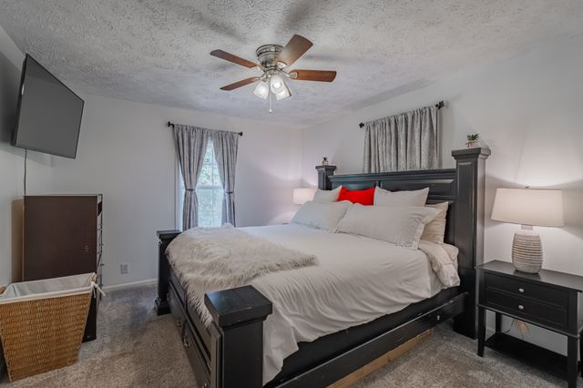 1450 Pleasant Hill Rd, Mcminnville, TN 37110