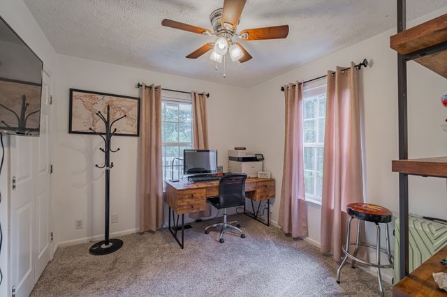 1450 Pleasant Hill Rd, Mcminnville, TN 37110