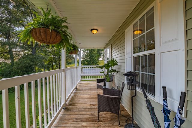 1450 Pleasant Hill Rd, Mcminnville, TN 37110