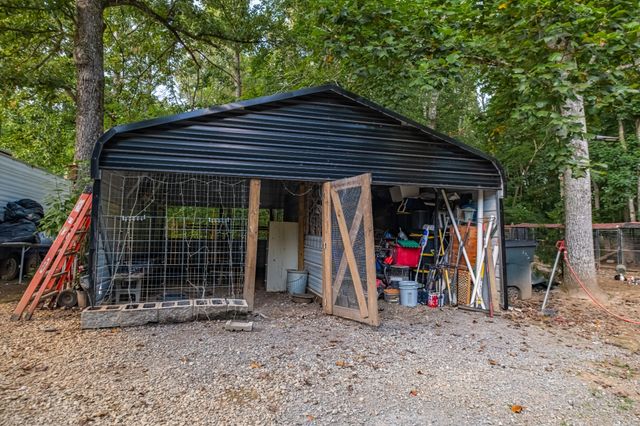 1450 Pleasant Hill Rd, Mcminnville, TN 37110