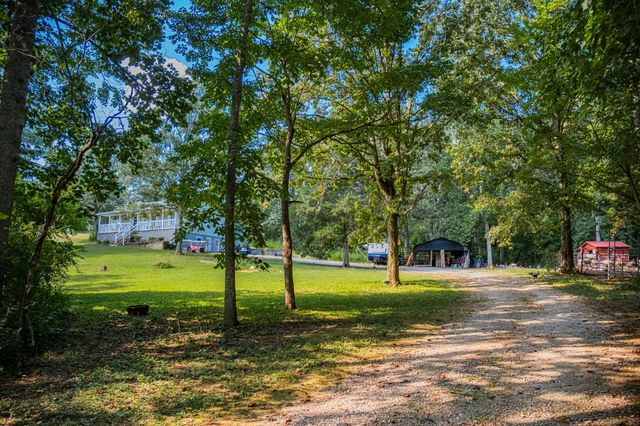 1450 Pleasant Hill Rd, Mcminnville, TN 37110