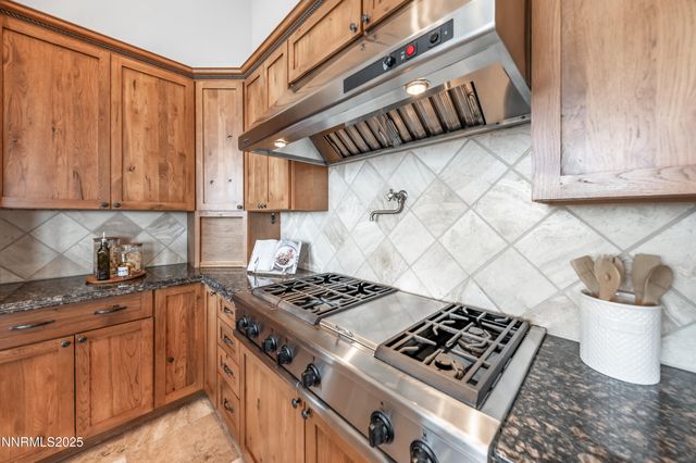 1138 Eagle Vista Court, Reno, NV 89511