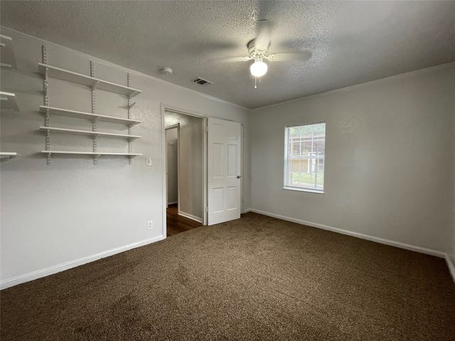 5108 Tulane Avenue, River Oaks, TX 76114
