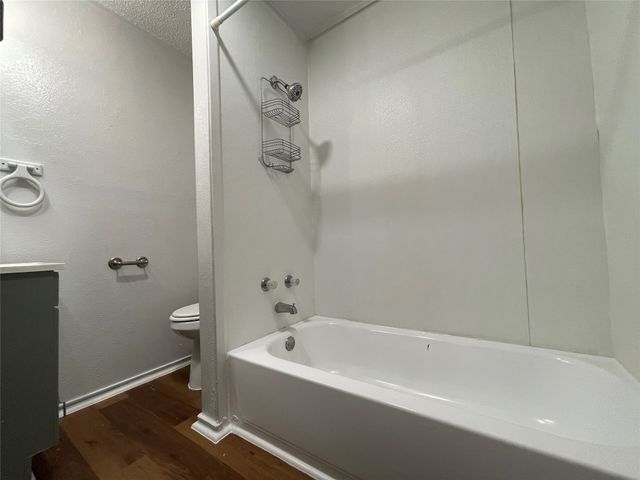 5108 Tulane Avenue, River Oaks, TX 76114