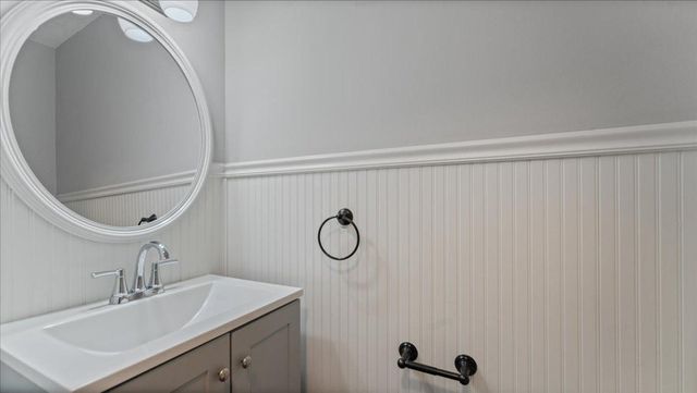 12720 Ibis Street NW, Coon Rapids, MN 55448