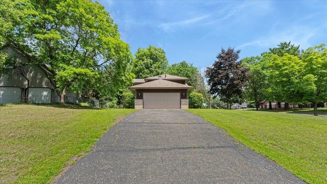 12720 Ibis Street NW, Coon Rapids, MN 55448