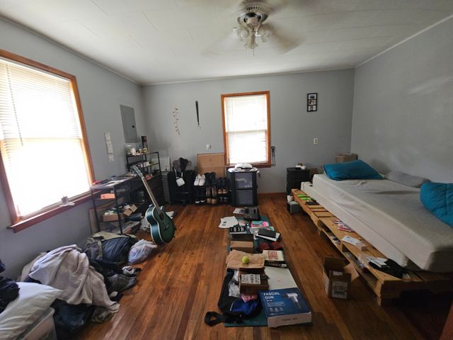 225 N Pine Street, Mountain View, MO 65548