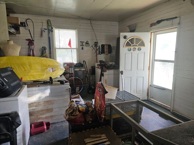 225 N Pine Street, Mountain View, MO 65548