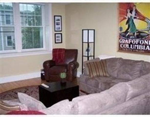 310 Court St 2, Plymouth, MA 02360