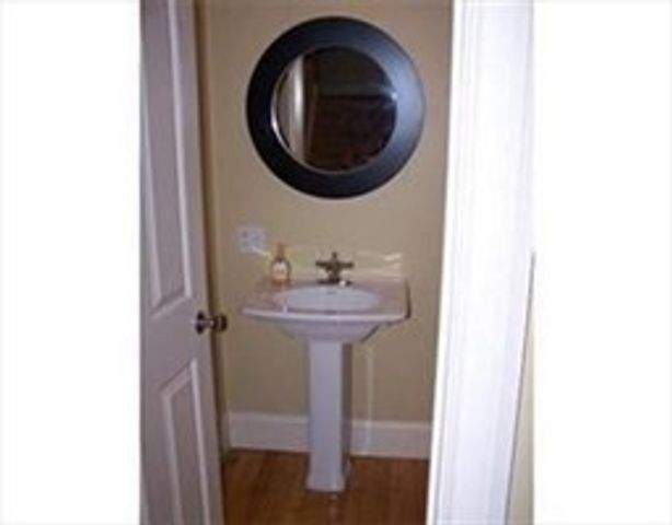 310 Court St 2, Plymouth, MA 02360