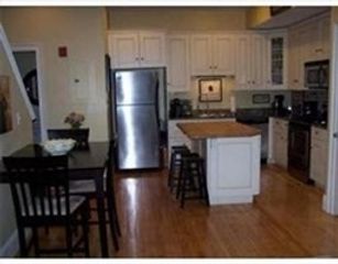 310 Court St 2, Plymouth, MA 02360