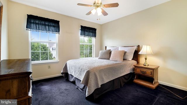 3405 PIN OAK LN, Chalfont, PA 18914