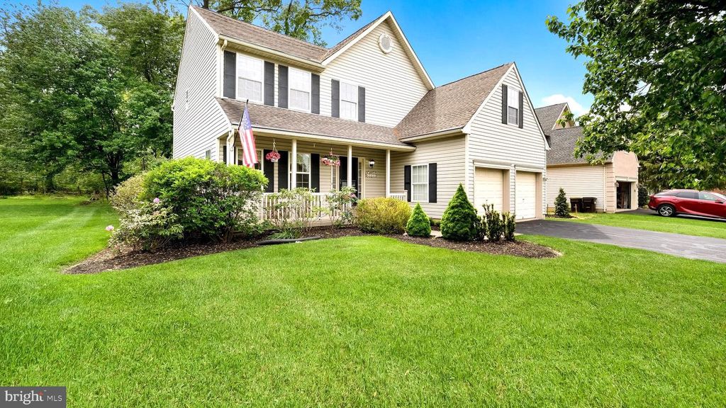 3405 PIN OAK LN, Chalfont, PA 18914