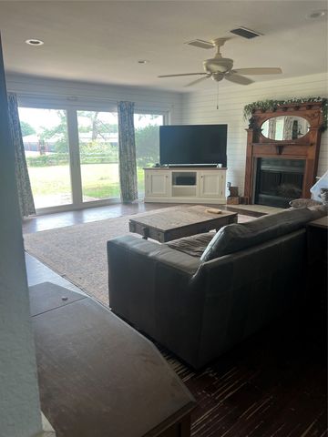 1231 Latigo Lane, Bartonville, TX 75022