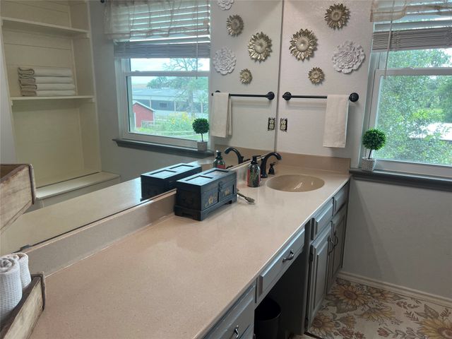 1231 Latigo Lane, Bartonville, TX 75022