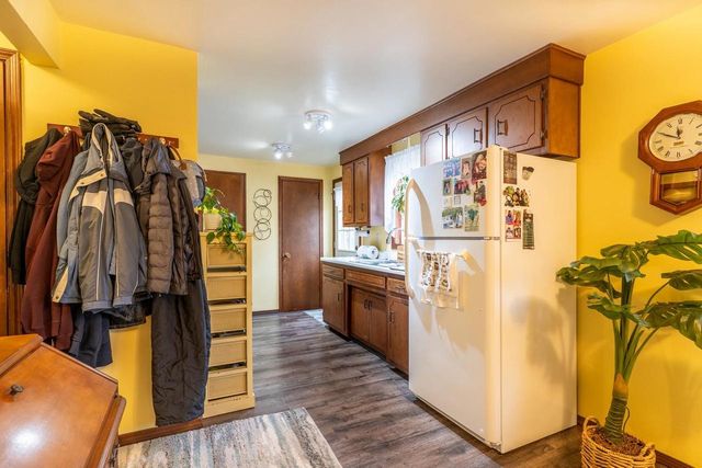 3655 EAST RIVER DRIVE, Green Bay, WI 54301