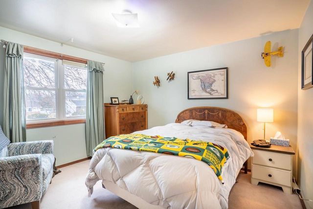 3655 EAST RIVER DRIVE, Green Bay, WI 54301