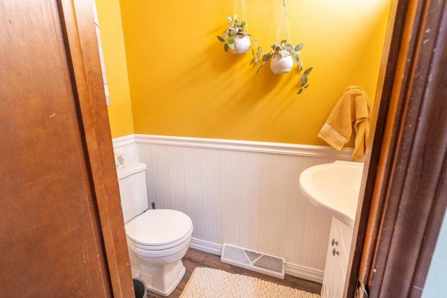 3655 EAST RIVER DRIVE, Green Bay, WI 54301