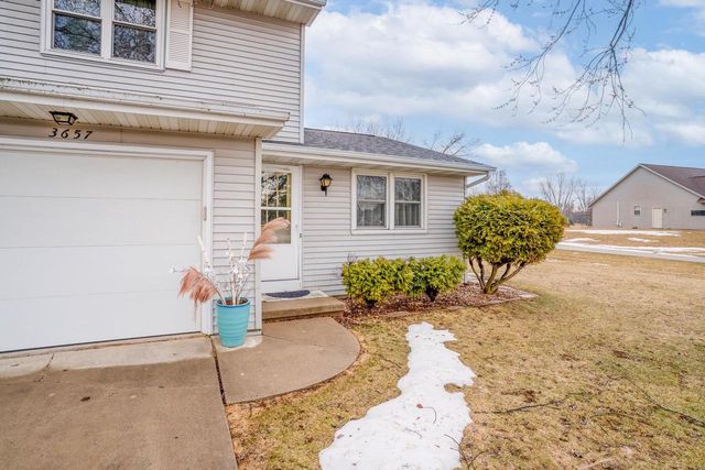 3655 EAST RIVER DRIVE, Green Bay, WI 54301