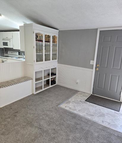475 Tyler Road, Wayland Twp, MI 49348