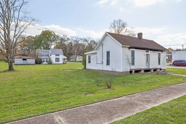 4103 Hampshire Pike, Hampshire, TN 38461