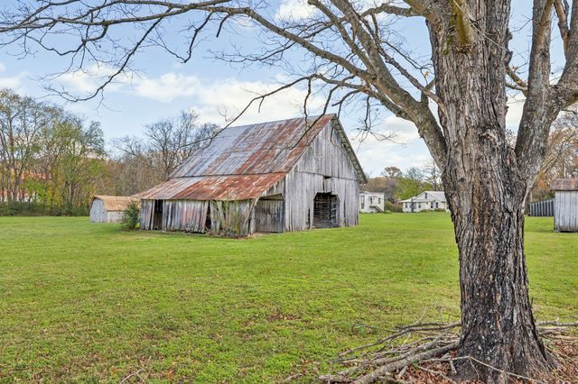 4103 Hampshire Pike, Hampshire, TN 38461