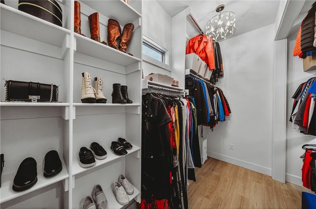 609 Atlanta SE Street, Gravette, AR 72736