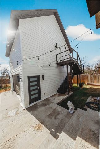 609 Atlanta SE Street, Gravette, AR 72736