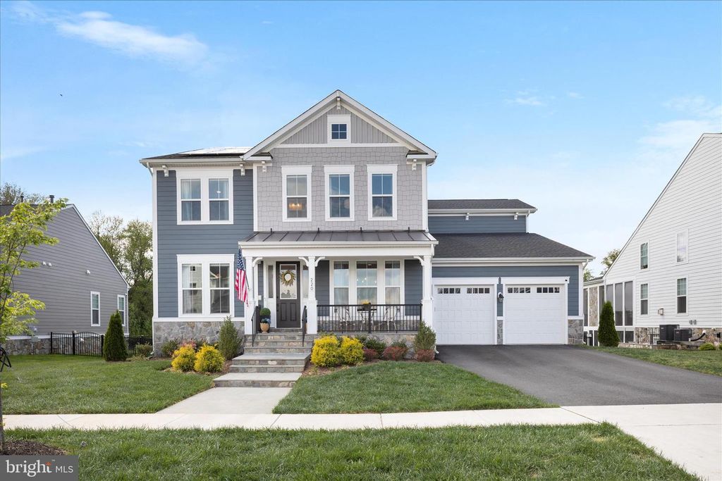 220 STOIC ST SE, Leesburg, VA 20175